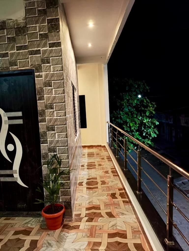 Ap Suite - By Ap Villa'S And Resort'S Ujjain Eksteriør billede